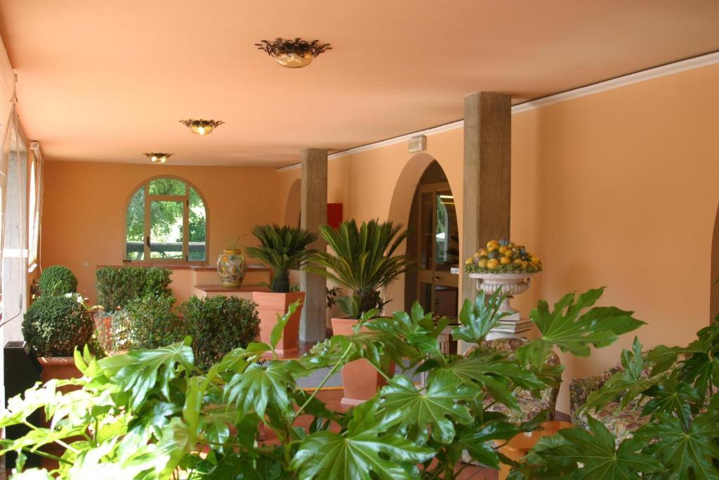 Hotel Missirini Fratta Terme Εξωτερικό φωτογραφία