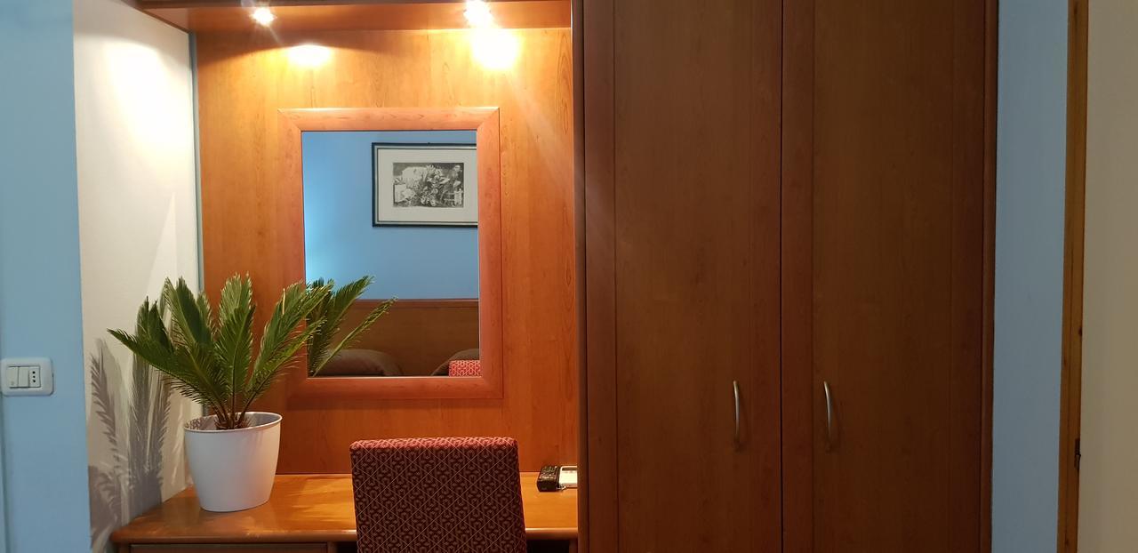 Hotel Missirini Fratta Terme Εξωτερικό φωτογραφία